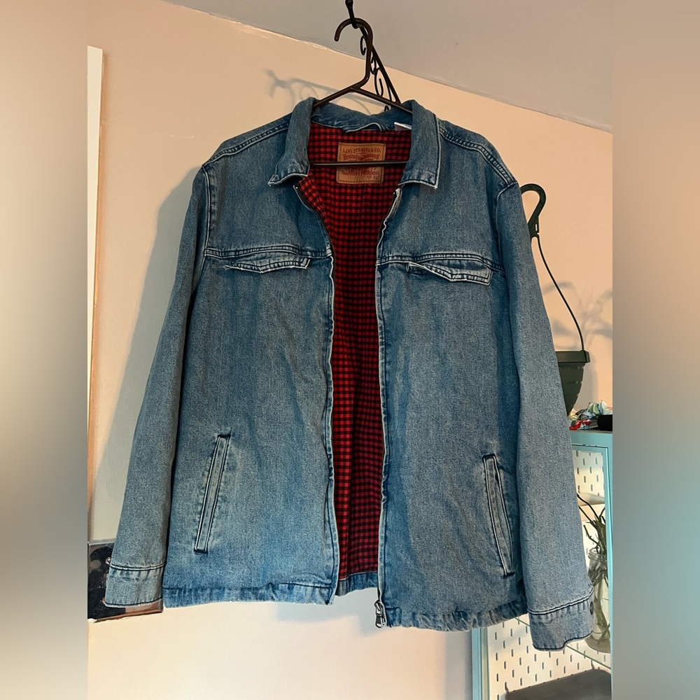 Levi’s Zip Up Denim Jacket
